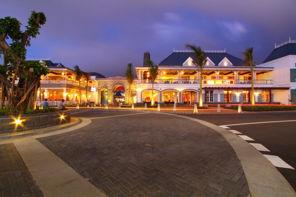 Things to do in Mauritius - Shopping Mauritius - Live in Mauritius - Bagatelle Mall Moka - Top 5 Activities to do in Mauritius