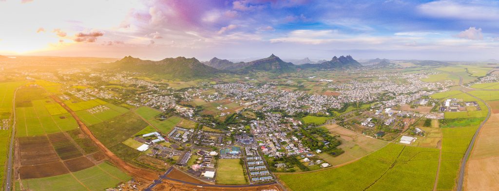 moka smart city, moka ile maurice, investir en immobilier, real estate investment, ville intelligente, drone view, live in mauritius